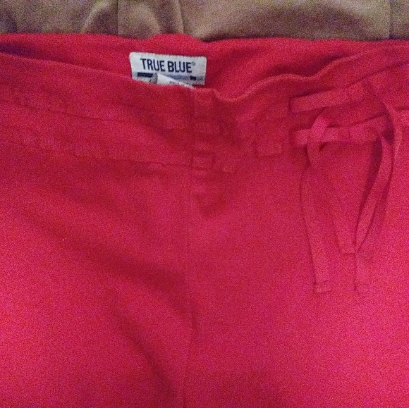 Capris - Picture 2 of 4